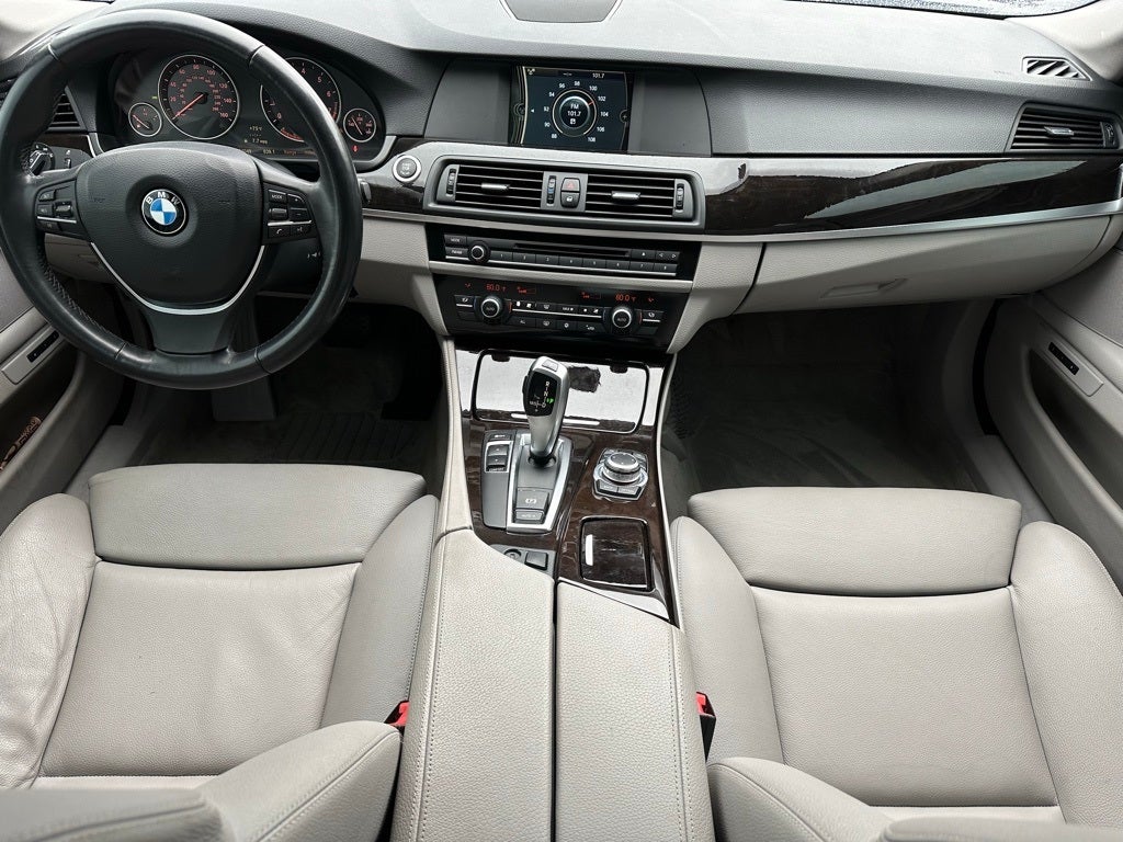 2011 BMW 5 Series 535i